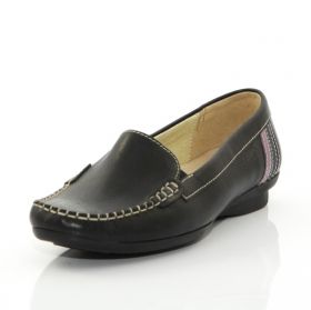 BOXER moccasins